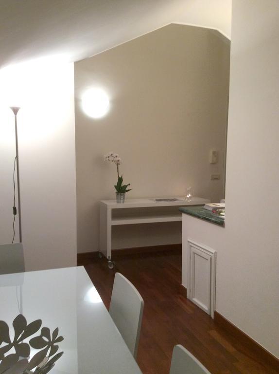 Apartment La Mansarda Alba  Pokoj fotografie